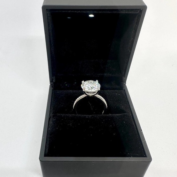 Moissanite Diamond Engagement Ring 5 Ct Round Cut Solitaire GRA Size 9 - Picture 7 of 11